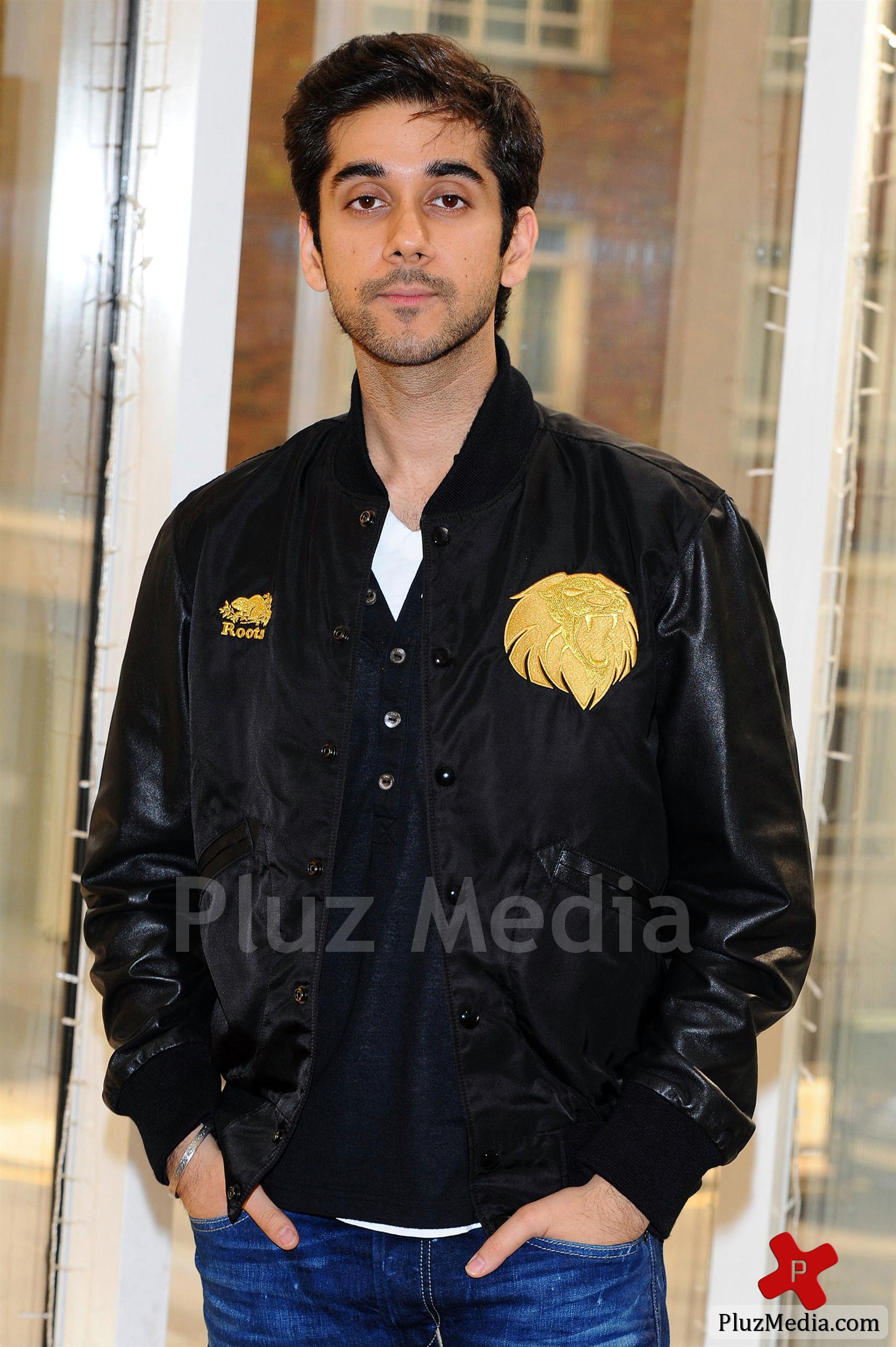 Vinay Virmani - Speedy Singh's Photocall held at Jumeirah Carlton Tower | Picture 85097